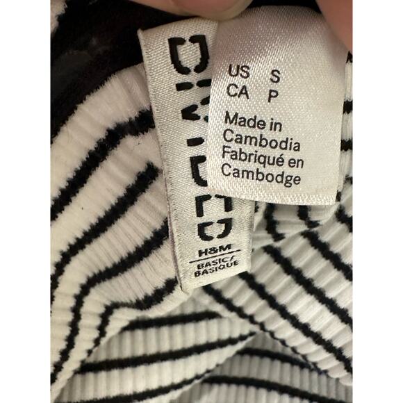 H&M white black stripes long sleeves crop knit top size Small - Picture 3 of 11